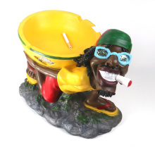 New hot-selling glasses men modeling large resin ashtray